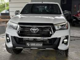 TOYOTA - HILUX - 2019/2019 - Branca - R$ 224.900,00