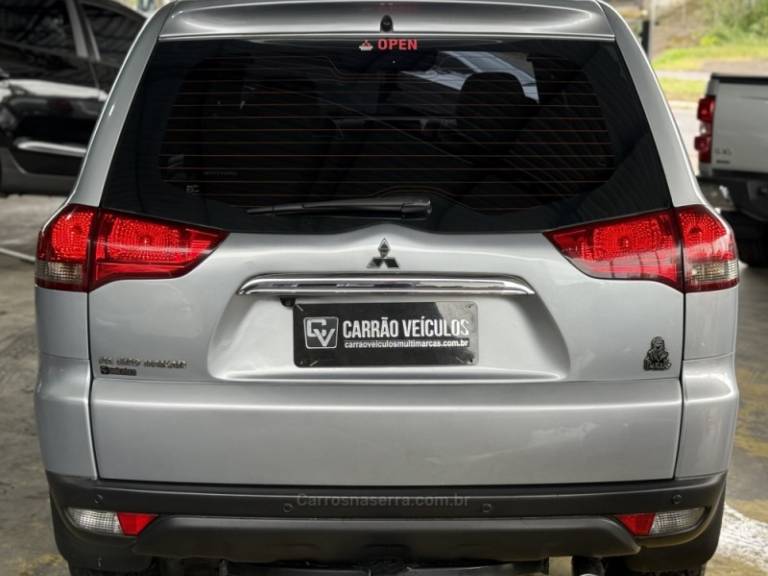 MITSUBISHI - PAJERO DAKAR - 2015/2015 - Prata - R$ 134.900,00