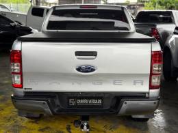 FORD - RANGER - 2013/2013 - Prata - R$ 94.900,00