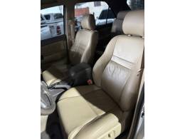 TOYOTA - HILUX SW4 - 2012/2012 - Prata - R$ 144.900,00