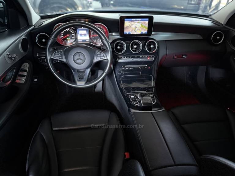 MERCEDES-BENZ - C 200 - 2015/2015 - Branca - R$ 119.900,00