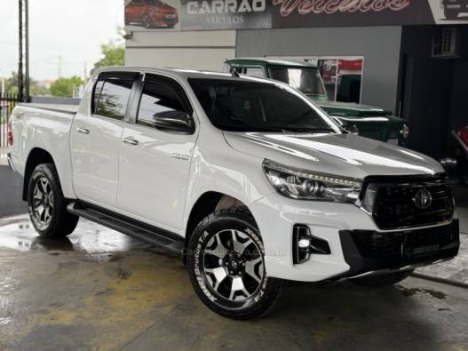 TOYOTA - HILUX - 2019/2019 - Branca - R$ 224.900,00