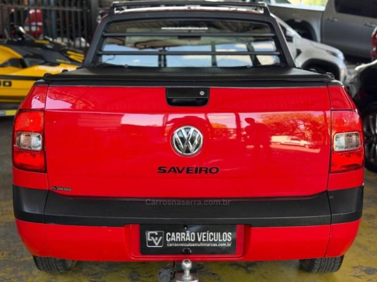 VOLKSWAGEN - SAVEIRO - 2013/2014 - Vermelha - R$ 54.900,00