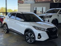 NISSAN - KICKS - 2022/2023 - Branca - R$ 114.900,00