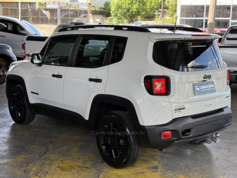 JEEP - RENEGADE - 2021/2021 - Branca - R$ 114.900,00