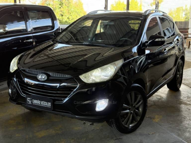 HYUNDAI - IX35 - 2014/2014 - Preta - R$ 79.900,00