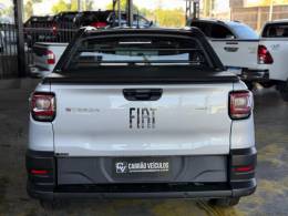 FIAT - STRADA - 2022/2023 - Prata - R$ 119.900,00